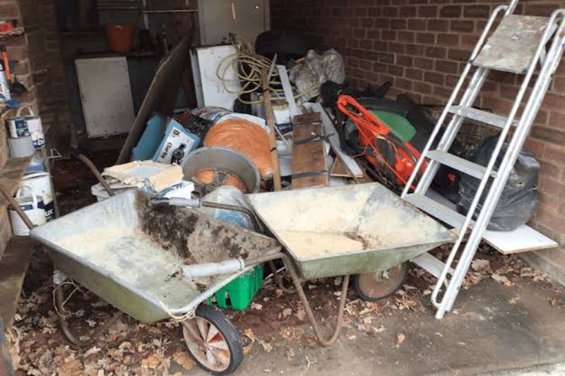 Garage Clearance Experts: Your Local Woking Solution